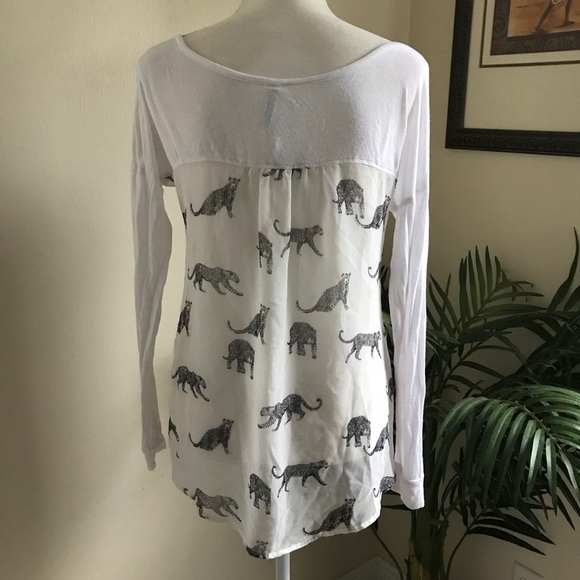 2/$15 Aeropostale Long Sleeve Sheer Leopard Top M White - Picture 5 of 7